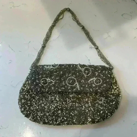Handbags - Vintage style Beaded silver dressy small purse